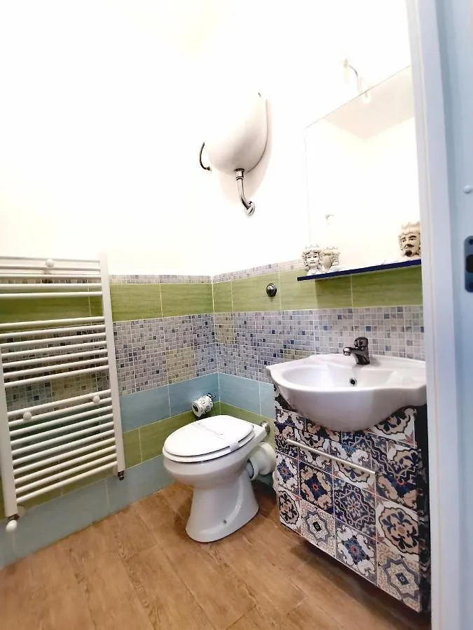 A Due Passi Dal Centro Sweet Rooms Agrigento Guest house