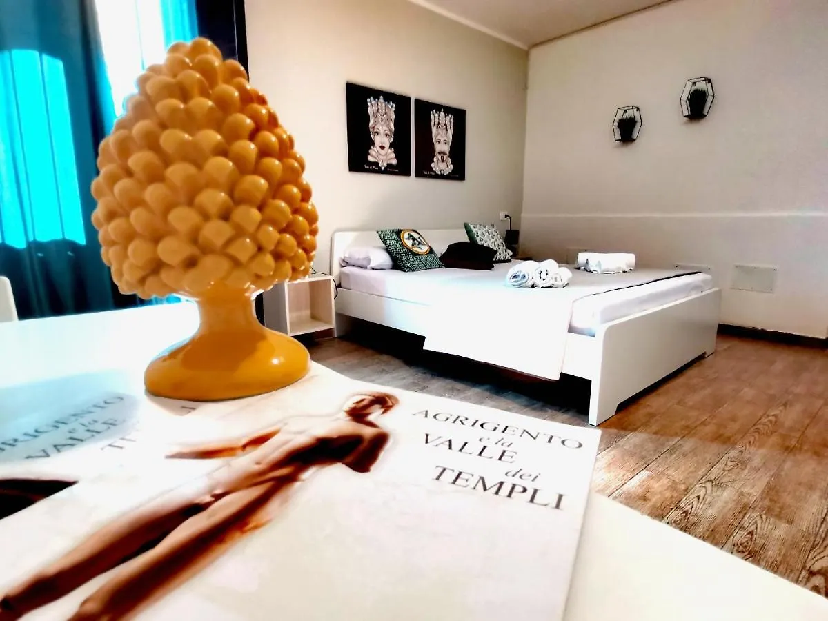 A Due Passi Dal Centro Sweet Rooms Agrigento
