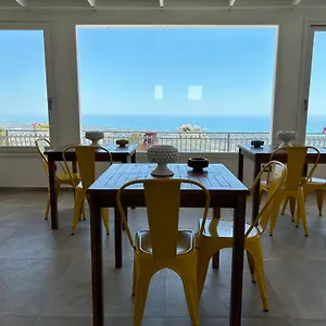 La Casa Di Pippo Flora Couette-café